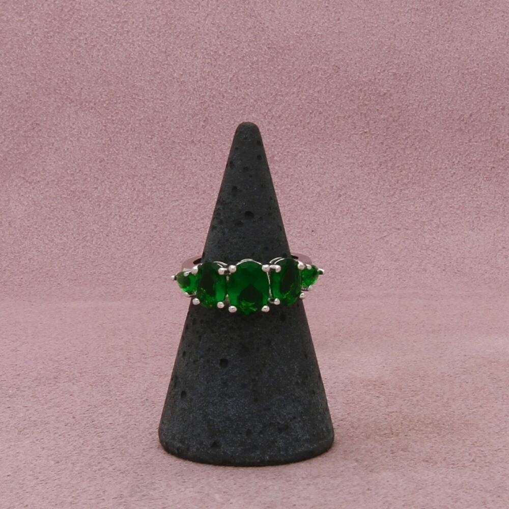 sterling silver oval-cut green cz ring size 5